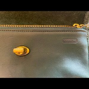 Coach Vintage Green Turnlock Case